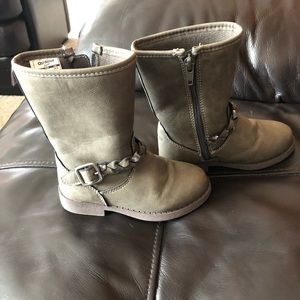 Toddler girl Oshkosh boots